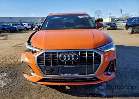 2019 Audi Q3 Premium Plus S-Line z USA, uszkodzony, nr VIN WA1EECF39K1087768